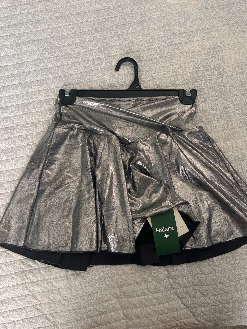 HALARA Silver Metallic Faux leather Skirt